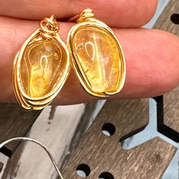 Citrine chunky nuggets gold stud earrings /manifesting prosperity - Picture 2 of 5